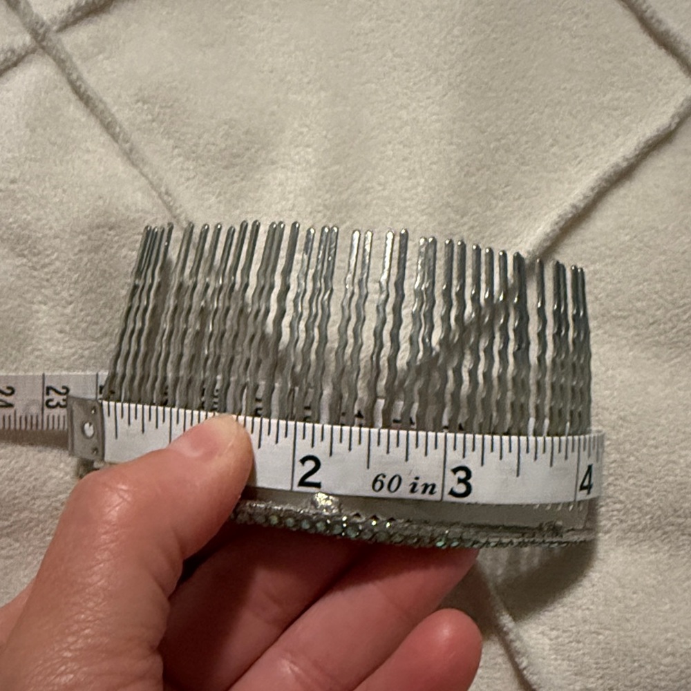 Green Rhinestone Hair Comb - Picture 7 of 9